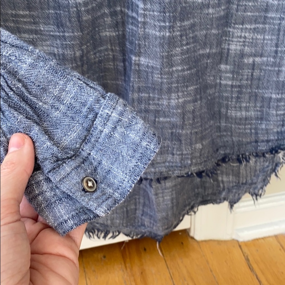 Chambray Lightweight Pullover Shirt - image 3